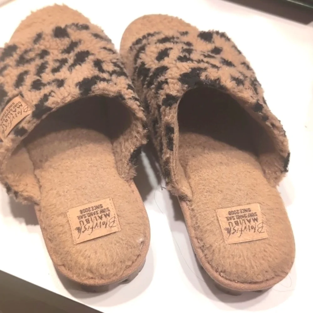 Blowfish Malibu Sherpa Women's Slides Size 9.